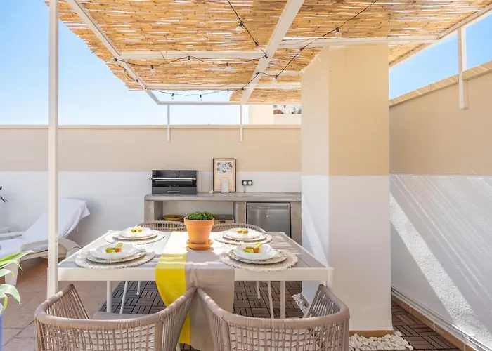 Atico 2 Terrazas Junto Al Mar By Rent Me