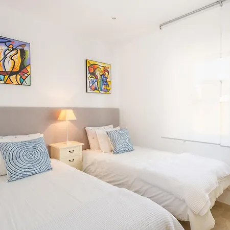 Atico 2 Terrazas Junto Al Mar By Rent Me Daire