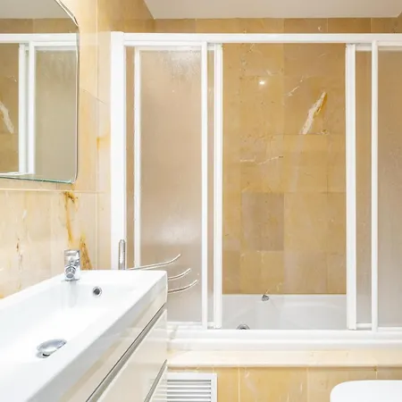 Atico 2 Terrazas Junto Al Mar By Rent Me *