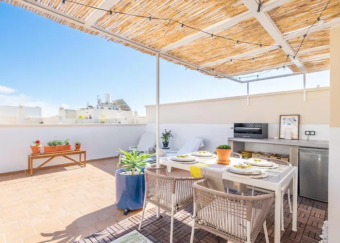 Atico 2 Terrazas Junto Al Mar By Rent Me إِستيبونا